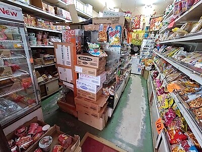 中浦和のディープな駄菓子屋！昭和38年創業ツタヤイワモト商店はさいたま市繁栄の礎を築いた！？